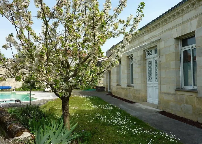 La Maison Cachee Gæstehus