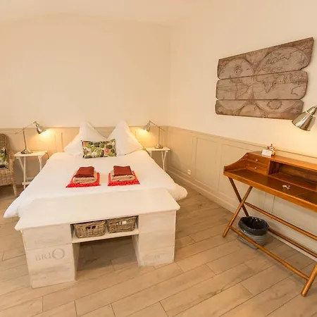 La Maison Cachee Pensjonat