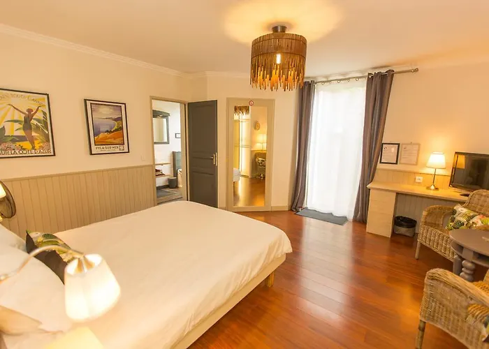 Pensjonat La Maison Cachee Bordeaux